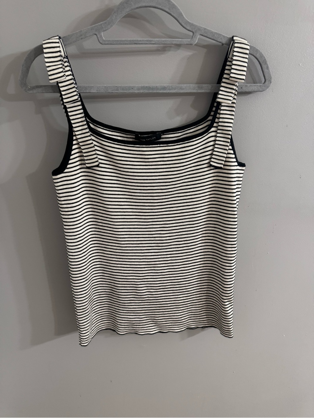 Ann Taylor Black & White Striped Tank - Picture 1 of 4